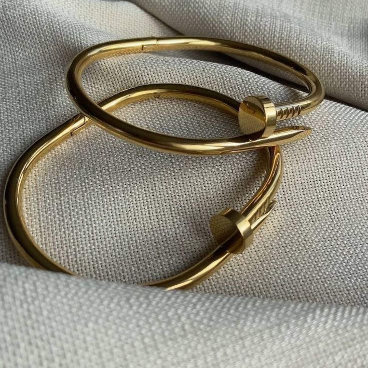 CLOU BRACELET