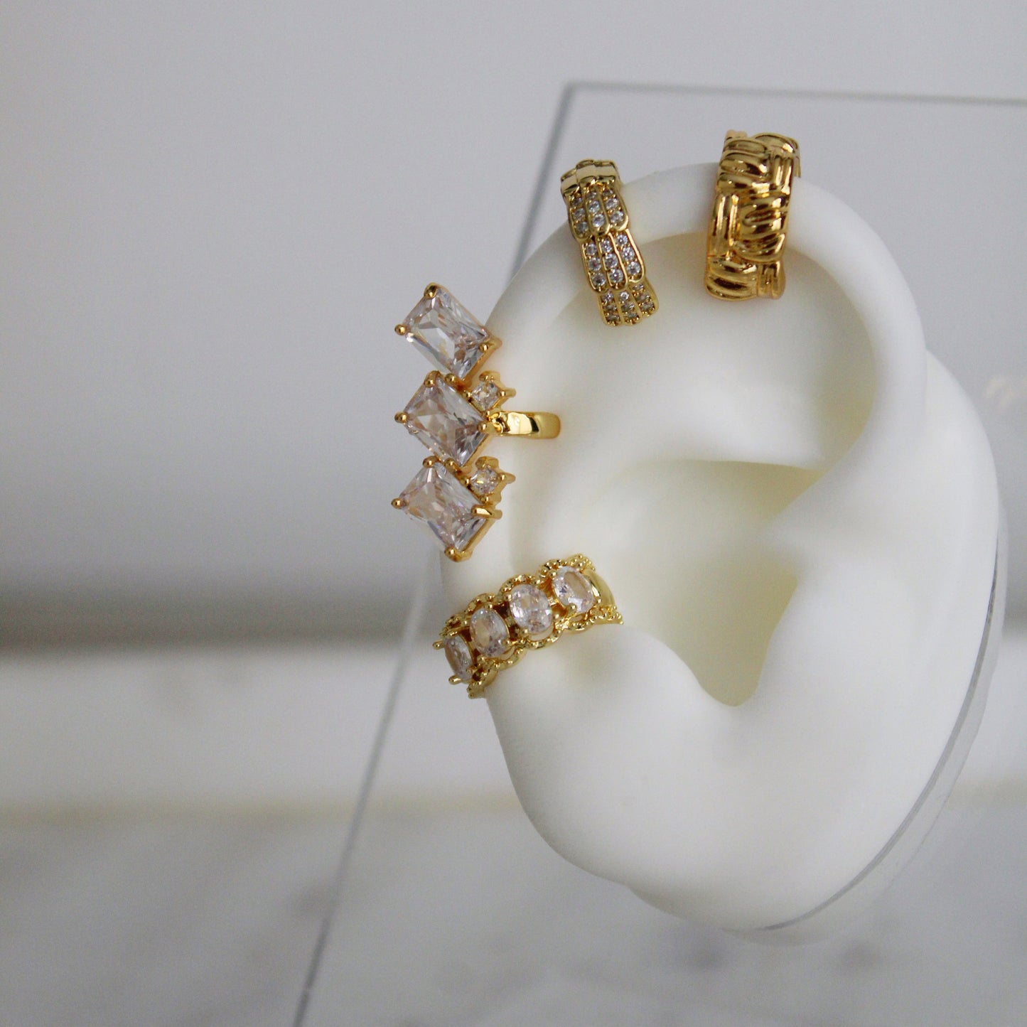 ROYAL GRID EARCUFF