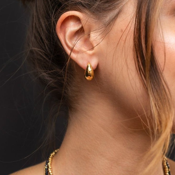 TEAR DROPS EARRINGS