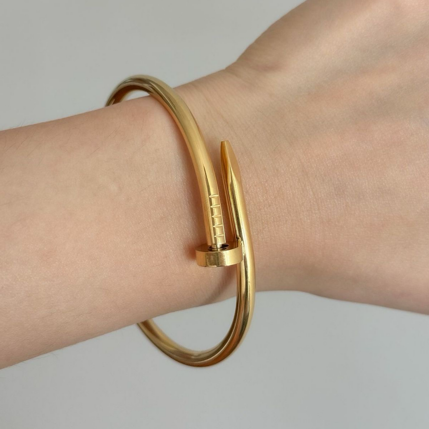 CLOU BRACELET