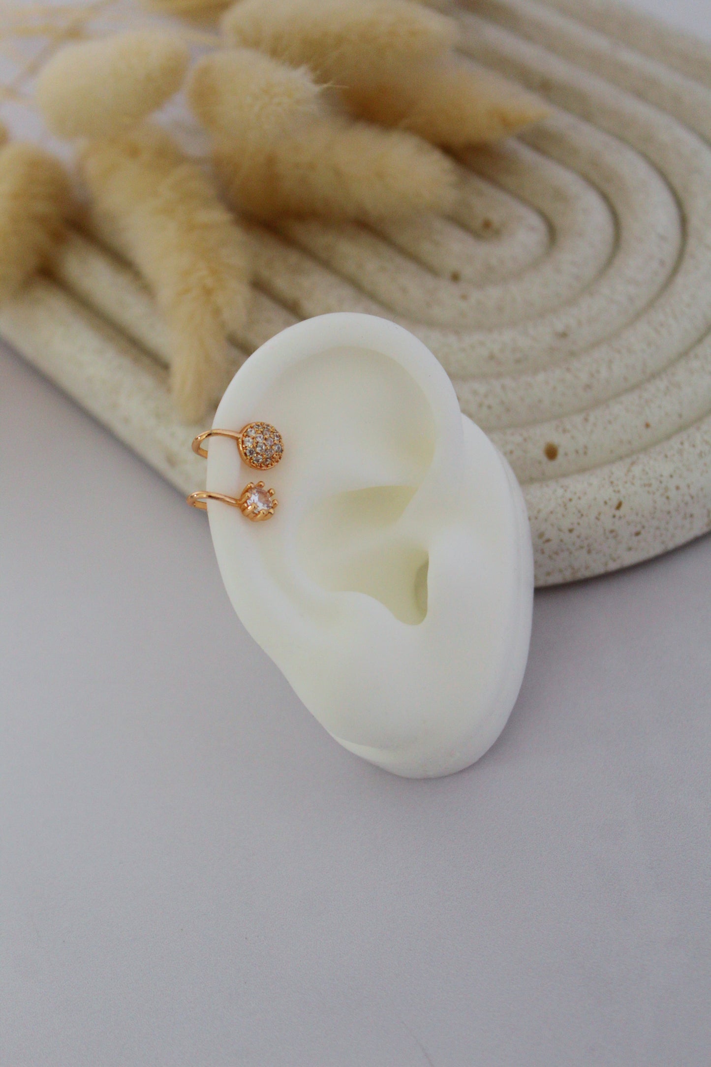 DUO GLOW EARCUFF