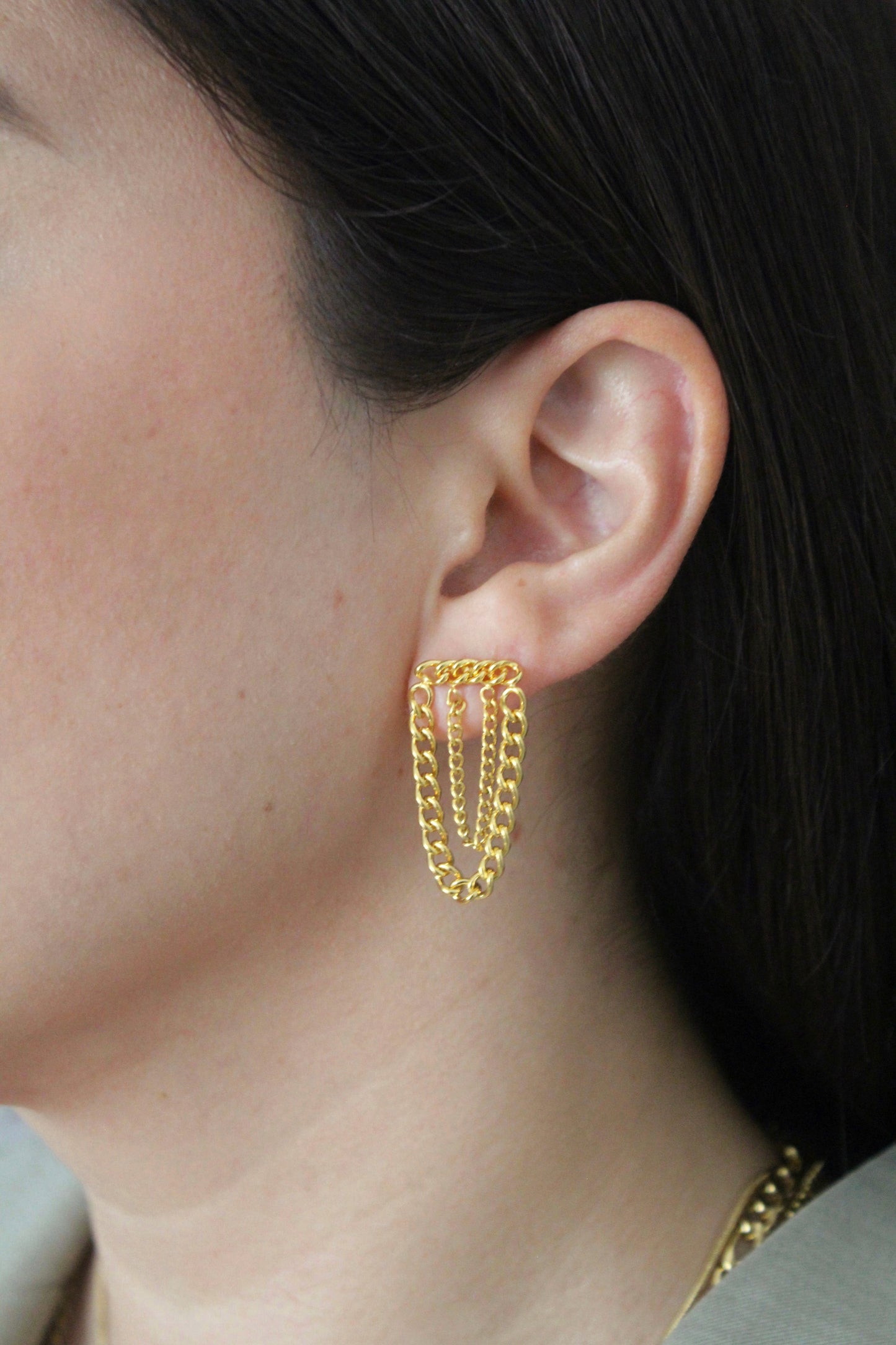 CHAINS EARRINGS