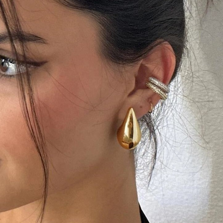 TEAR DROPS EARRINGS