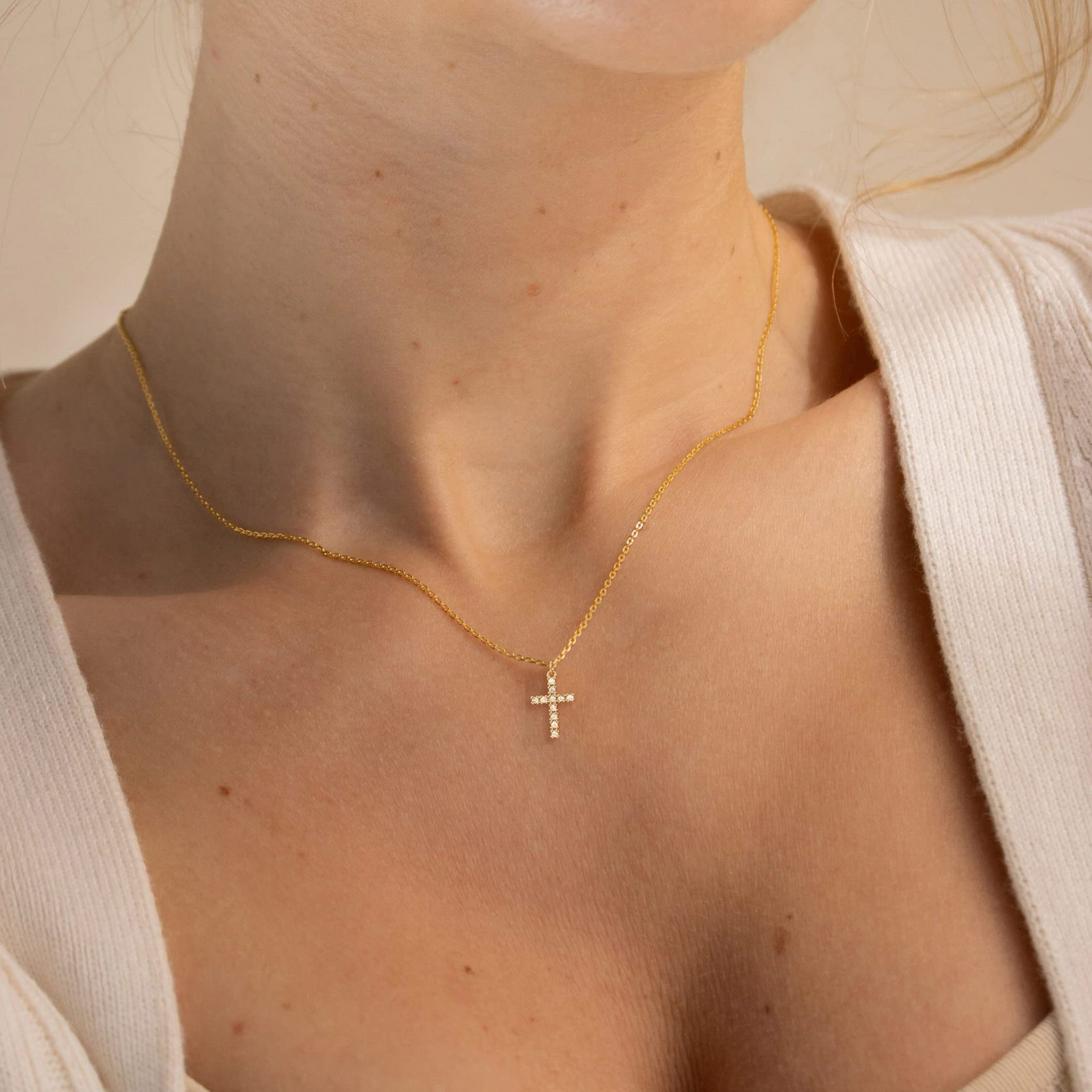 CRYSTAL CROSS NECKLACE