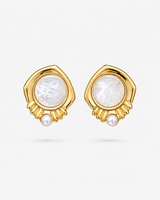 AURELIA PEARL STUDS