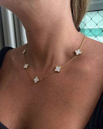 CLOVER NECKLACE