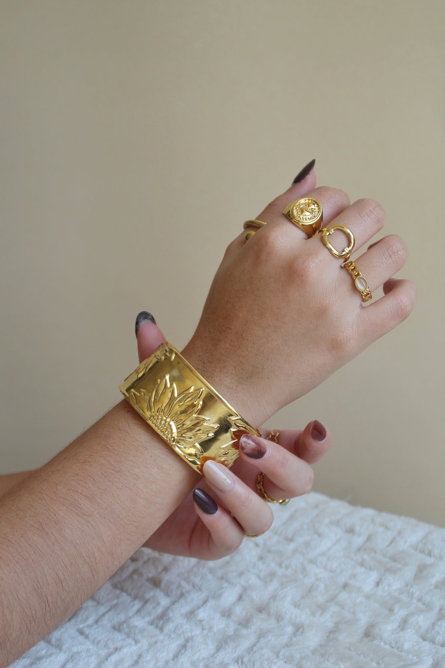 SUNRAY CUFF
