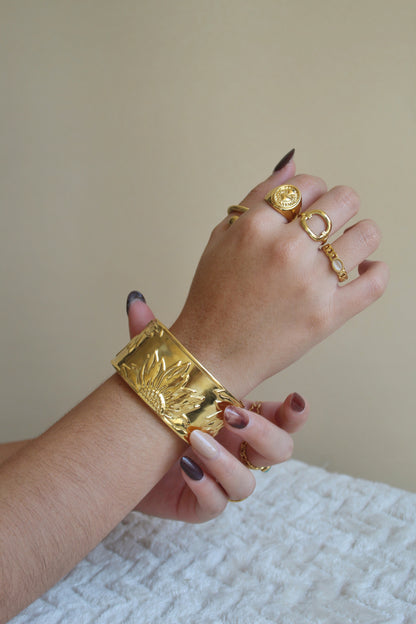 SUNRAY CUFF