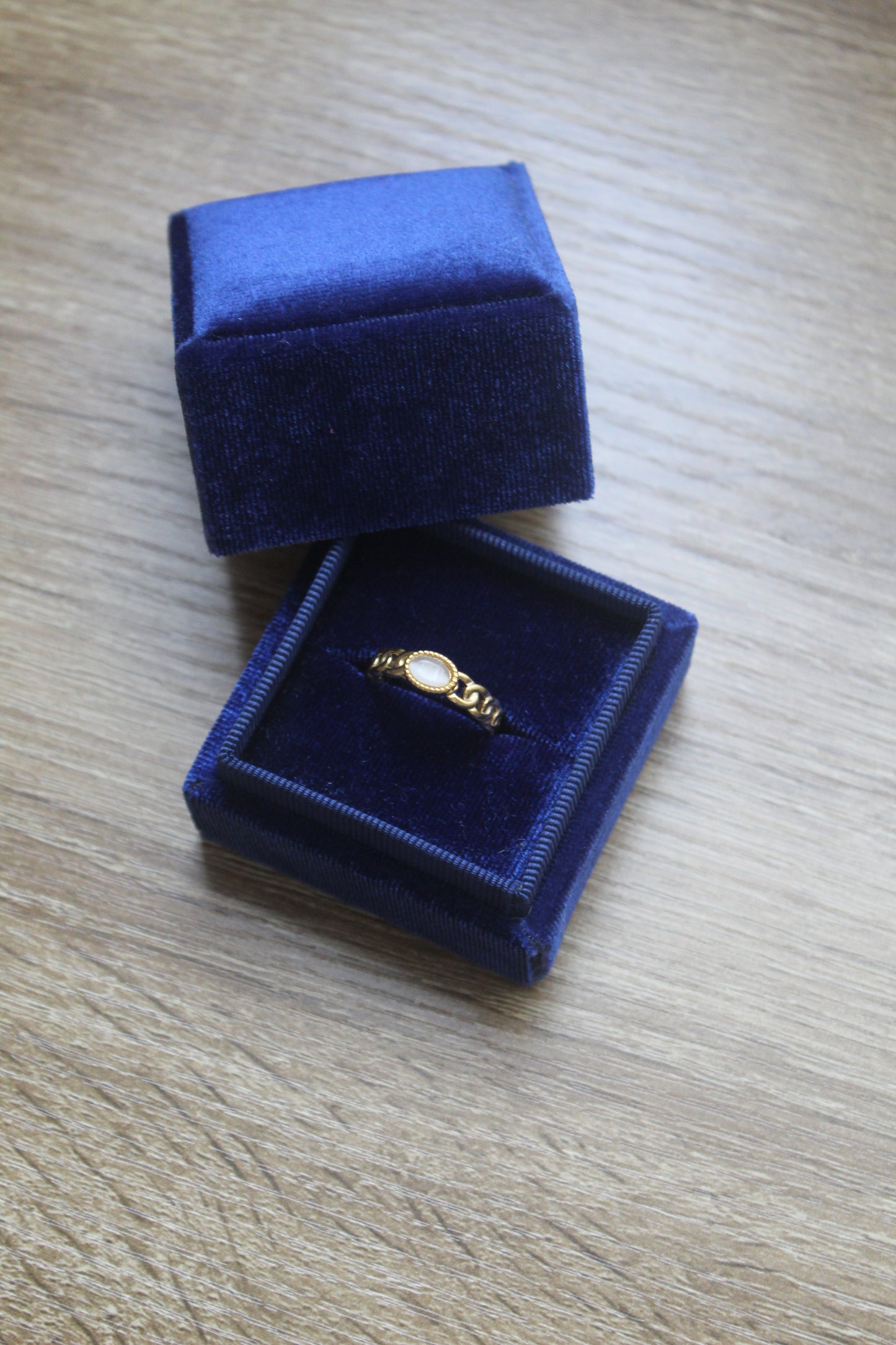 CAJA PREMIUM DE TERCIOPELO