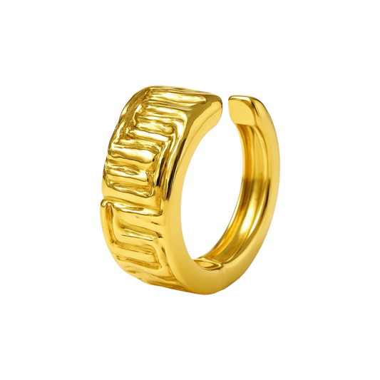 GOLDEN WAVE EARCUFF