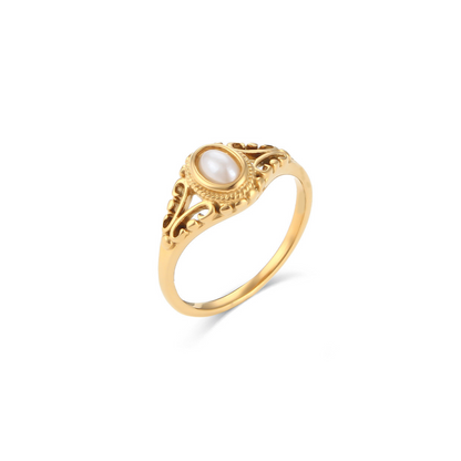 PEREGRINA RING